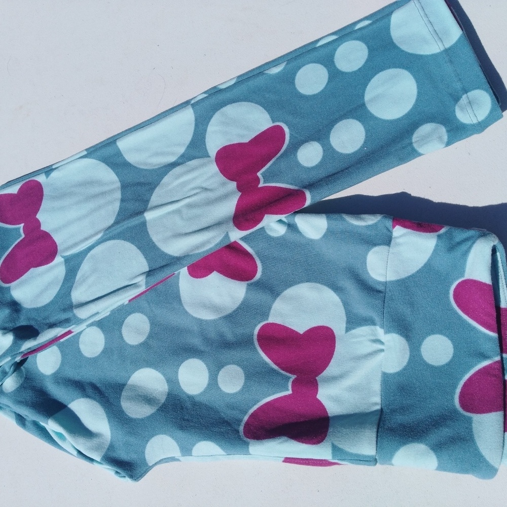 Super cute Brand new never worn Lularoe Disney OS